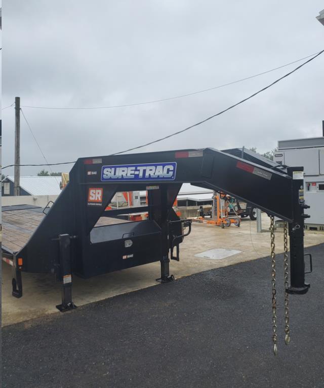 Rental store for 25  GOOSENECK TRAILER, ELEC HYD BRAKE in Washington Boro PA & Logan OH PA